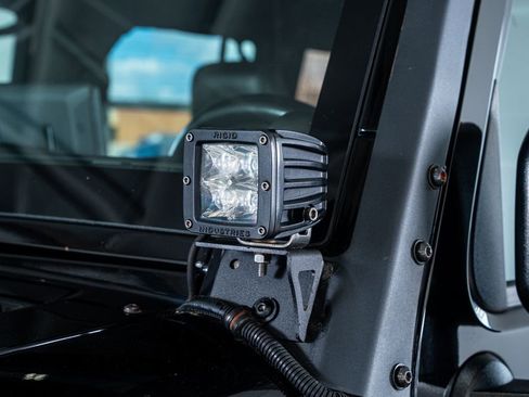 Used 2014 Jeep Wrangler Unlimited Rubicon w/ Connectivity Group image 20