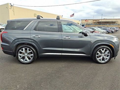 Certified 2021 Hyundai Palisade Limited w/ Cargo Package image 7