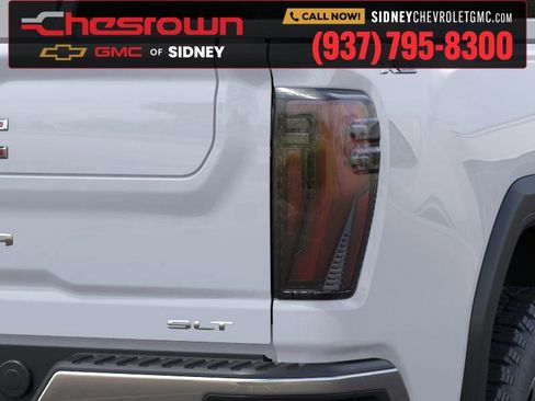 New 2026 GMC Sierra 2500 SLT w/ SLT Premium Package image 11