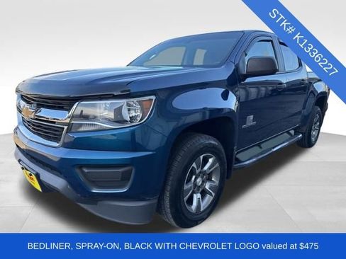 Used 2019 Chevrolet Colorado W/T w/ LPO, Premium Interior Package image 3