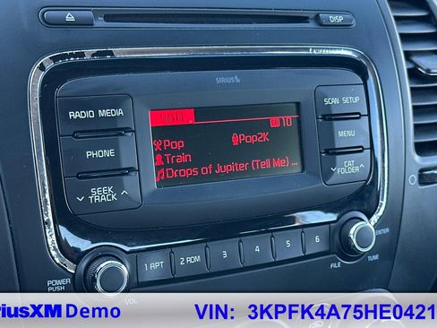 Used 2017 Kia Forte LX image 25