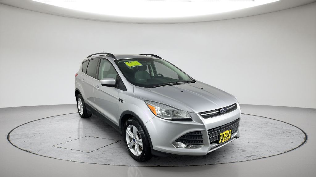 Used 2014 Ford Escape SE w/ Equipment Group 201A AWD/4WD image 5