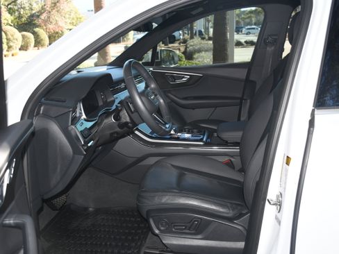 Used 2021 Audi Q7 3.0T Premium Plus w/ Premium Plus Package image 8