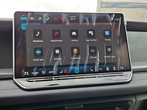 New 2026 Volkswagen Tiguan SE R-Line AWD/4WD image 14