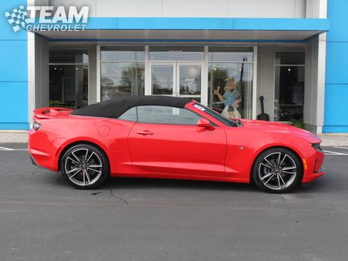 Used 2020 Chevrolet Camaro LT w/ RS Package RWD image 3