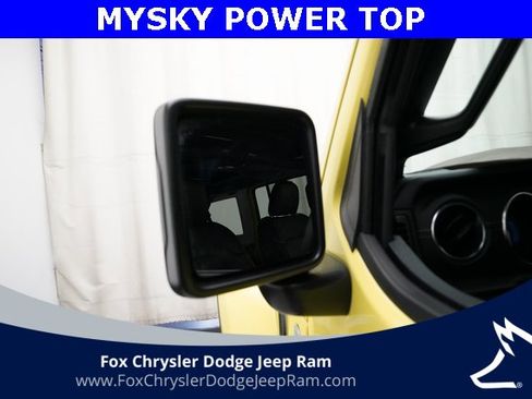 Used 2023 Jeep Wrangler Unlimited Sahara w/ Cold Weather Group image 24