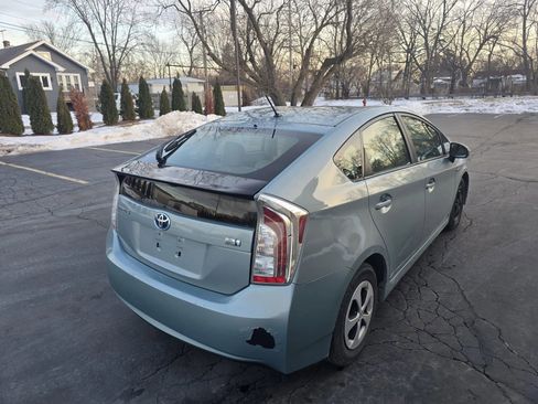 Used 2012 Toyota Prius Two image 16