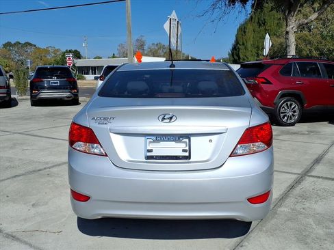 Used 2014 Hyundai Accent GLS w/ Option Group 2 image 11