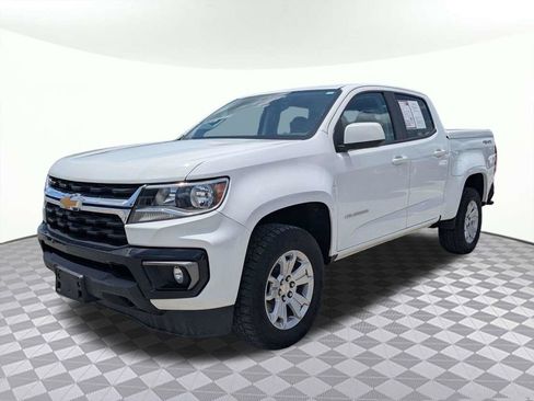 Used 2022 Chevrolet Colorado LT w/ Safety Package AWD/4WD image 7