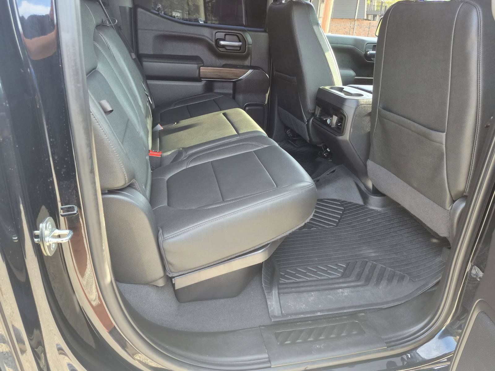 Used 2021 Chevrolet Silverado 1500 LT Trail Boss w/ LT Trail Boss Premium Package AWD/4WD image 11
