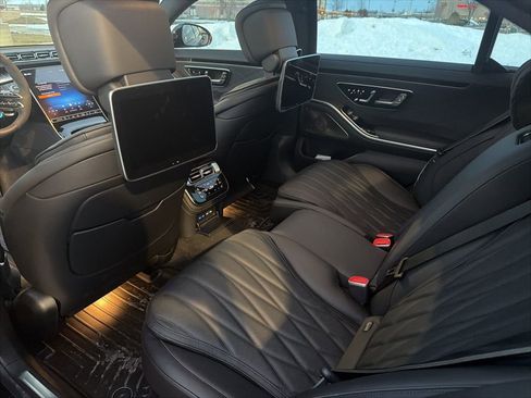 Used 2025 Mercedes-Benz S 63 AMG S image 6