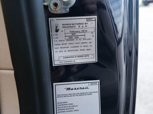 Used 2010 Maserati GranTurismo Coupe 2D image 34