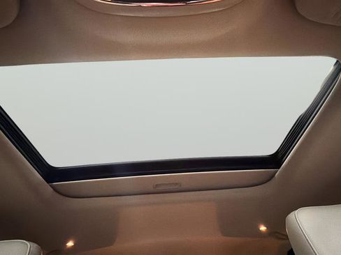 Used 2020 Jeep Grand Cherokee Limited image 27