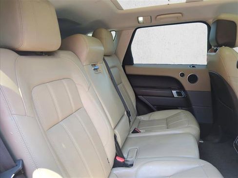 Used 2018 Land Rover Range Rover Sport HSE image 22