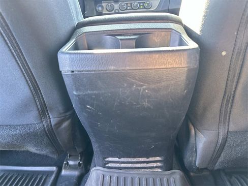 Used 2022 Toyota Tacoma TRD Off-Road image 14