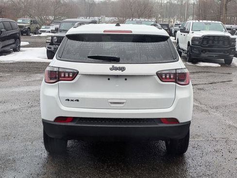 New 2026 Jeep Compass Latitude image 4