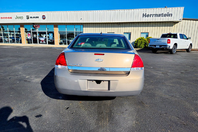 Used 2006 Chevrolet Impala LT w/ Preferred Equipment Group FWD image 30