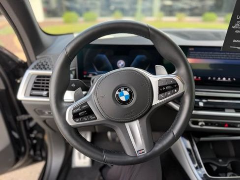 Certified 2024 BMW X5 xDrive40i w/ M Sport Package AWD/4WD image 12
