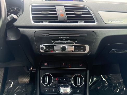 Used 2016 Audi Q3 2.0T Prestige image 49