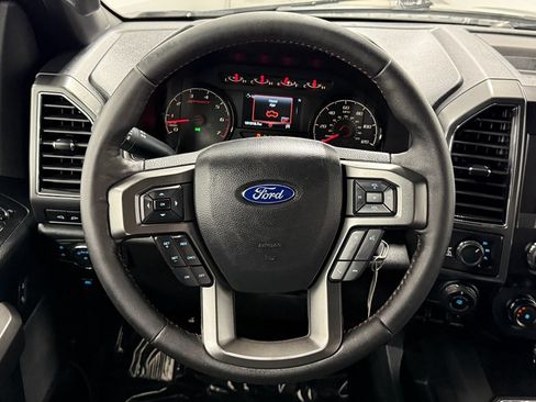 Used 2019 Ford F150 XLT w/ Equipment Group 302A Luxury AWD/4WD image 16