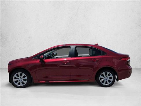 Certified 2025 Toyota Corolla LE FWD image 9