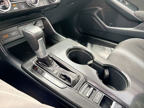 Used 2025 Honda Civic Sport image 16