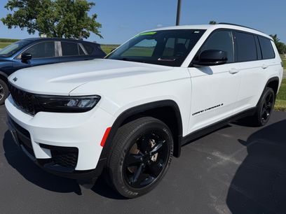 Used 2023 Jeep Grand Cherokee L Laredo