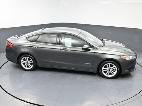 Used 2018 Ford Fusion S image 43