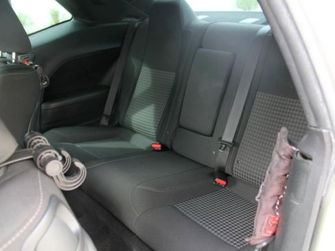 Used 2019 Dodge Challenger SXT image 16