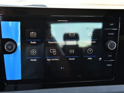New 2026 Volkswagen Jetta SE FWD image 14