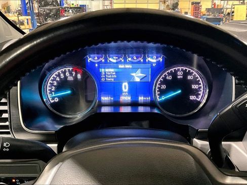 Used 2022 Ford F150 XLT w/ Equipment Group 301A Mid image 17