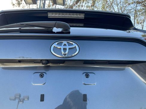 Used 2023 Toyota RAV4 XLE image 10