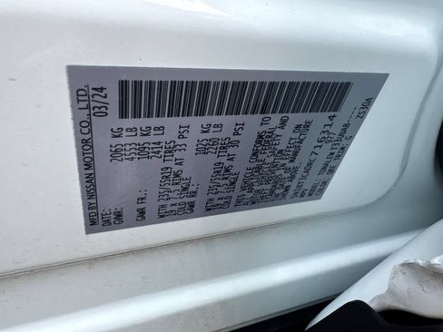 Used 2024 Nissan Rogue SL w/ SL Premium Package FWD image 33