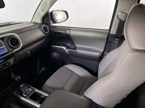 Used 2023 Toyota Tacoma SR5 AWD/4WD image 20