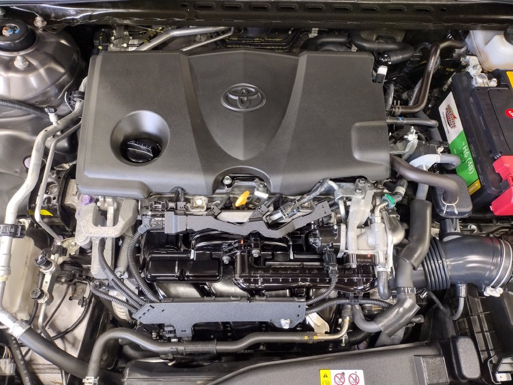 Used 2018 Toyota Camry LE FWD image 6