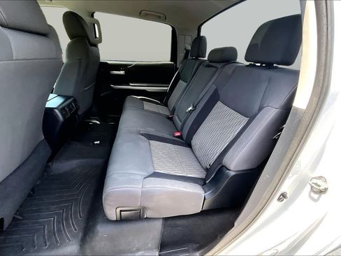 Used 2017 Toyota Tundra SR5 w/ SR5 Upgrade Package AWD/4WD image 20
