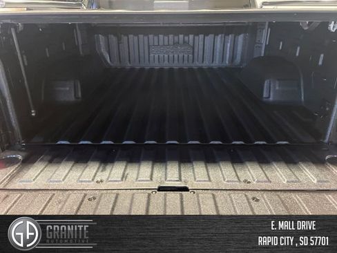 Used 2024 Chevrolet Silverado 1500 High Country image 27