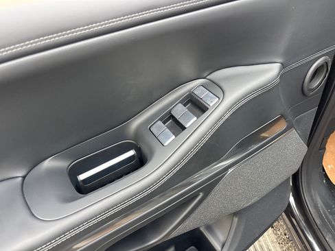 New 2026 Lincoln Navigator Reserve w/ Jet Appearance Package AWD/4WD image 12
