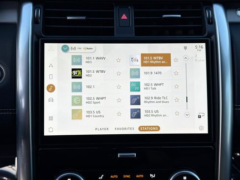 New 2026 Land Rover Discovery Limited Edition image 32