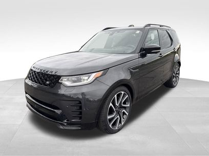 New 2024 Land Rover Discovery Dynamic SE