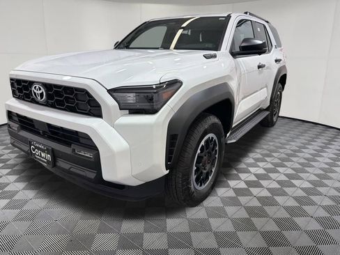 Used 2026 Toyota 4Runner TRD Off-Road Premium AWD/4WD image 3