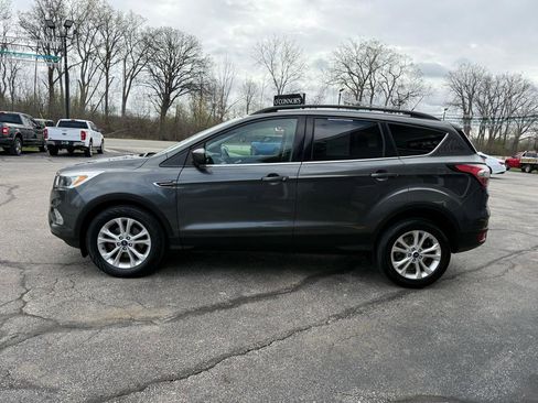 Used 2018 Ford Escape SE w/ SE Sync 3 Package FWD image 6
