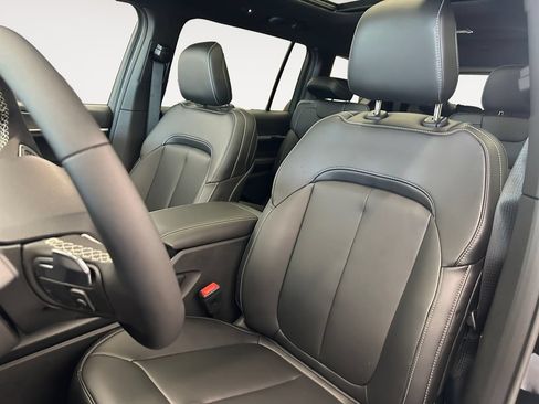 Used 2026 Jeep Grand Cherokee L Limited w/ Limited Altitude Package AWD/4WD image 9