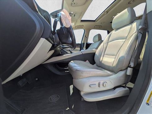 Used 2018 Buick Enclave Premium w/ Trailering Package AWD/4WD image 15