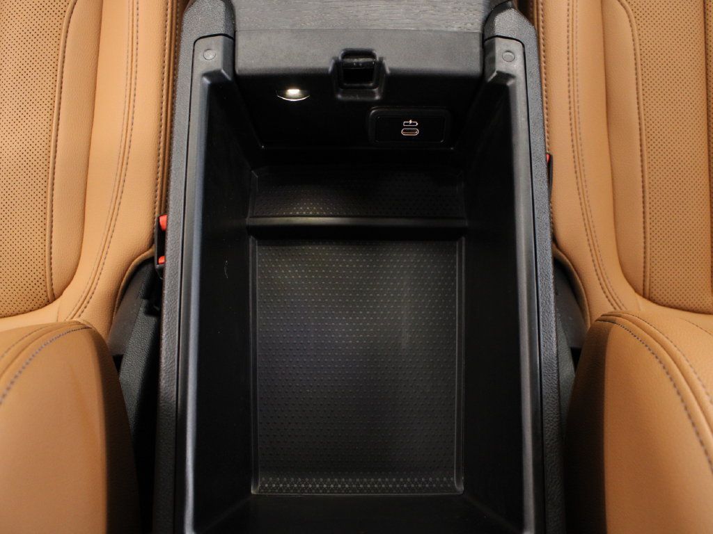 Used 2023 BMW 330i Sedan w/ Premium Package RWD image 29