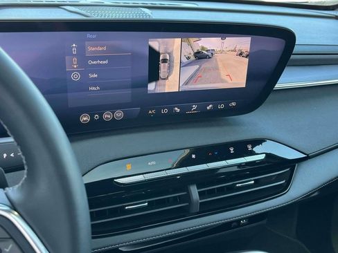 Certified 2026 Buick Enclave Sport Touring w/ Power Package FWD image 35