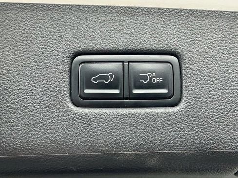 Used 2023 Kia Carnival SX Prestige FWD image 24