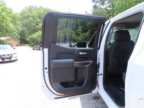 Used 2021 Chevrolet Silverado 1500 RST w/ True North Edition Plus AWD/4WD image 11