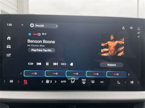 Used 2025 Ford Explorer Platinum w/ LUX Leather Package image 16