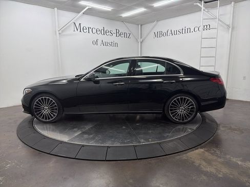 Used 2026 Mercedes-Benz C 300 Sedan image 4